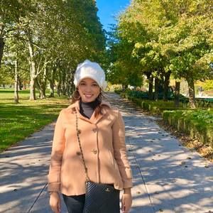 Meet your Posher, Phoebe joy